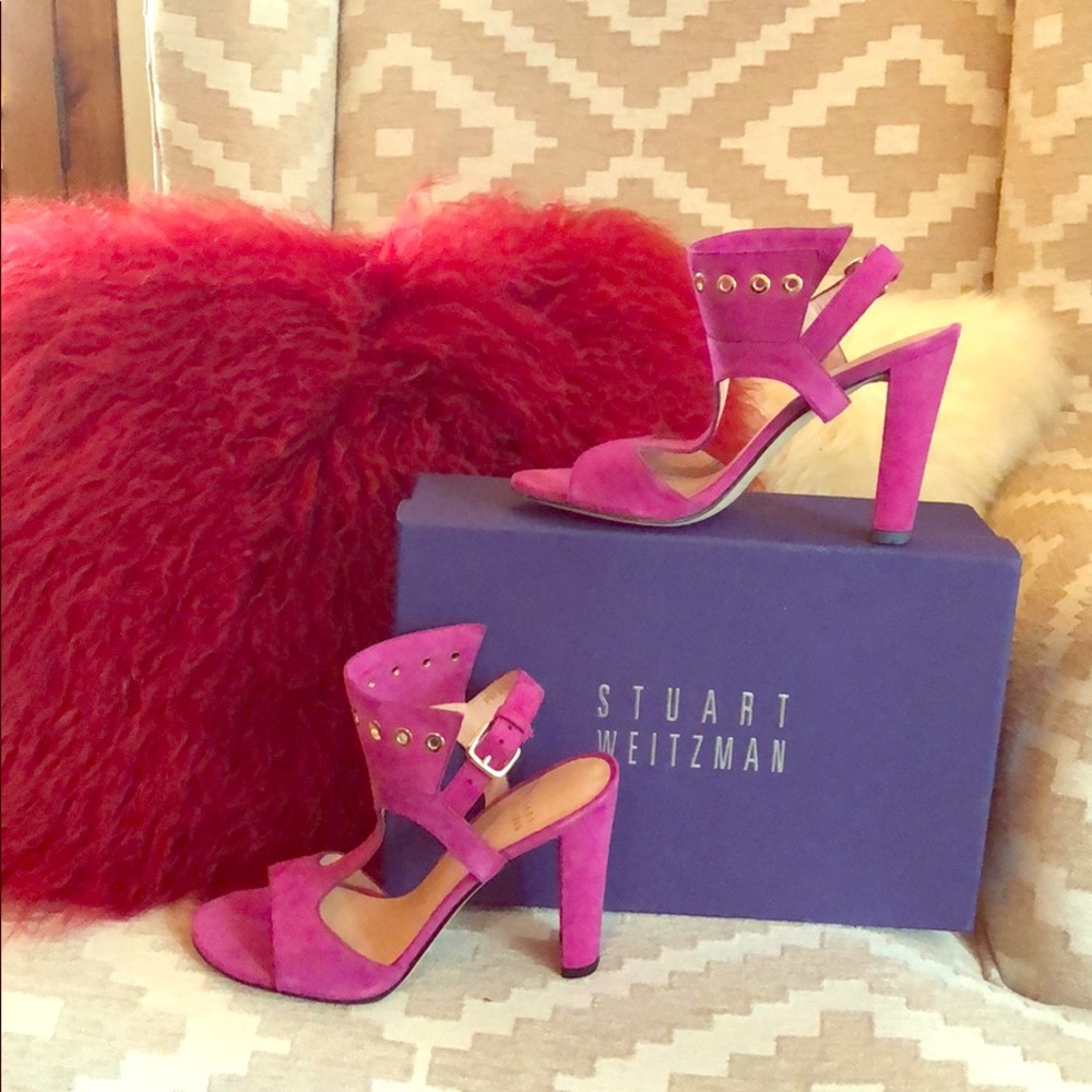 Stuart Weitzman “French Cuff” Fuchsia Sandal